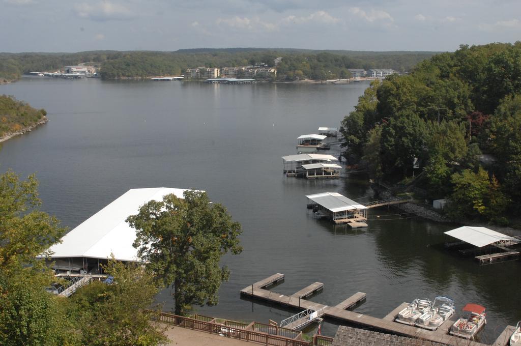 Inn at Grand Glaize Osage Beach Bagian luar foto
