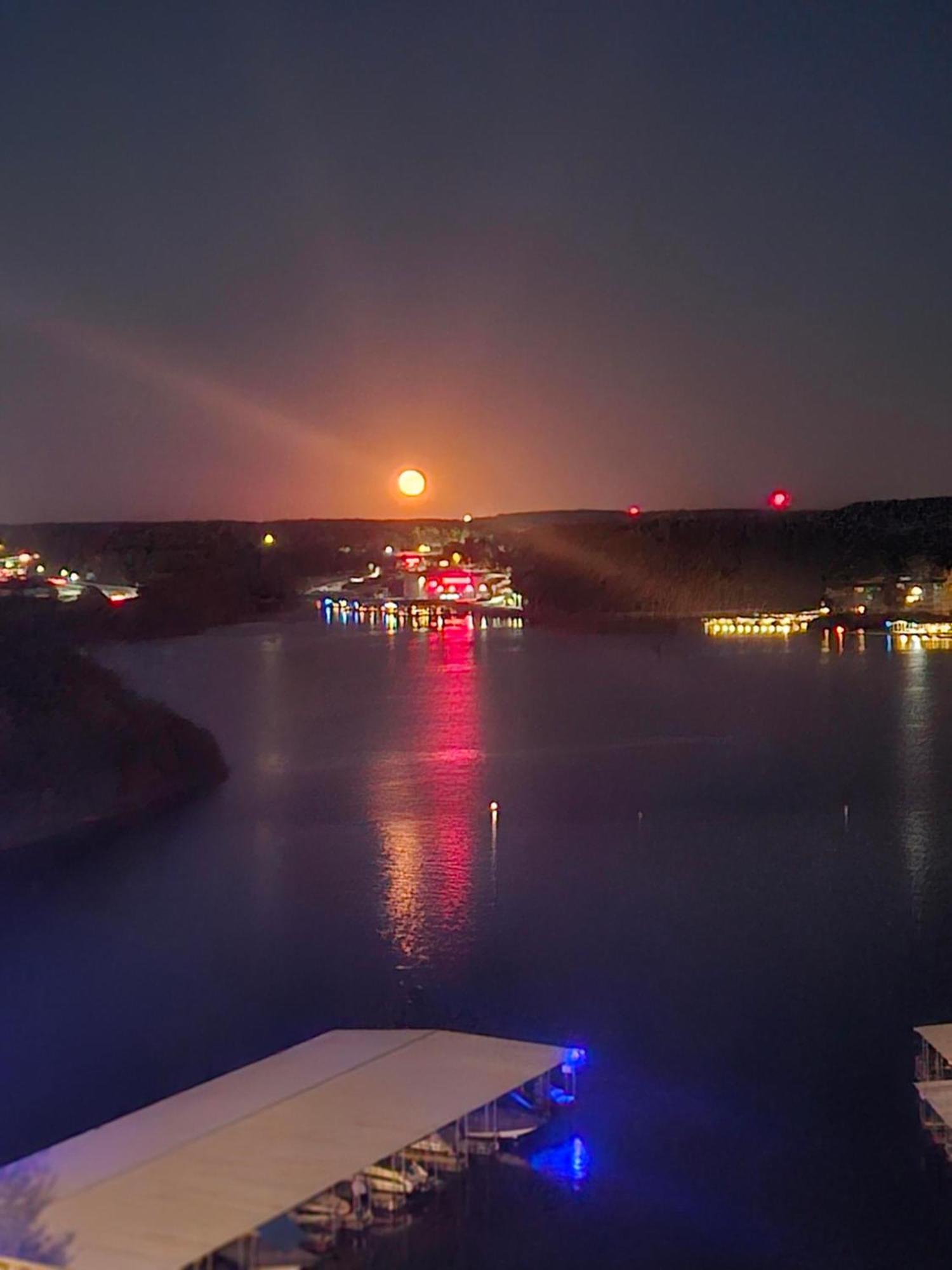Inn at Grand Glaize Osage Beach Bagian luar foto